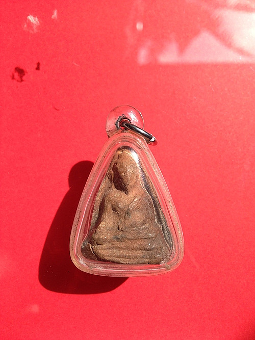 สอบถามพระเนื้อดินครับ