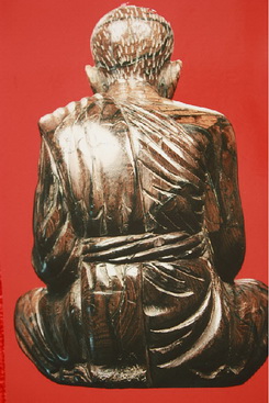 ชิ้นเดียวในโลก !! หลวงปู่ทวด แกะจากงาช้างดำ อายุเป็นล้านปี คุ้มจริง click เลยคะ 