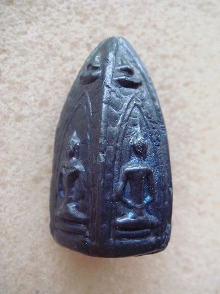 พระพรหมสี่หน้า หลวงพ่ออี๋ ดีไหมครับ รบกวนครับพี่พี่