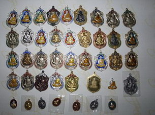 เสมา 6 รอบ ลพ.สาคร วัดหนองกรับ ชุดกรรมการ(จัดให้ชมก่อนครับ)