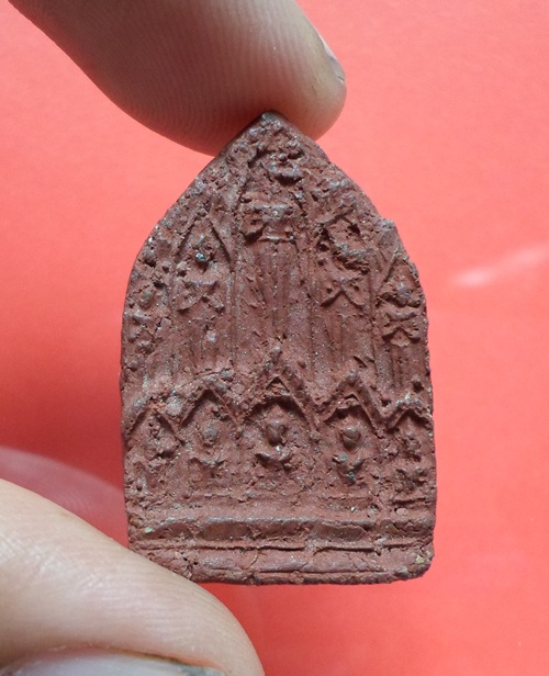 สอบถามพระเนื้อว่านครับ