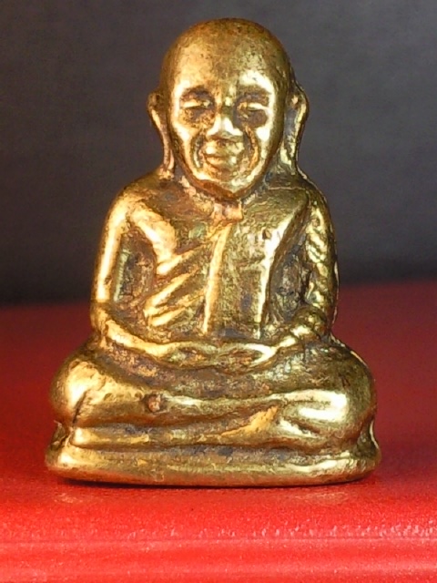 ขออนุญาตสอบถามรูปหล่อหลวงพ่อเงิน วัดบางคลาน ที่จัดสร้างปี 2515