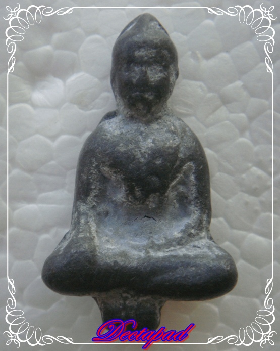 พระยอดธง เนื้อชินตะกัว ตอกโค๊ด ช่วยดูให้ทีครับว่าของที่ไหน