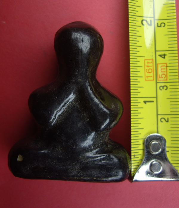 รบกวนด้วยครับ..พระปิดตาสองหน้า รักเก่า ฝังตะกรุด ที่ไหนครับ.. ขอบพระคุณล่วงหน้าครับ