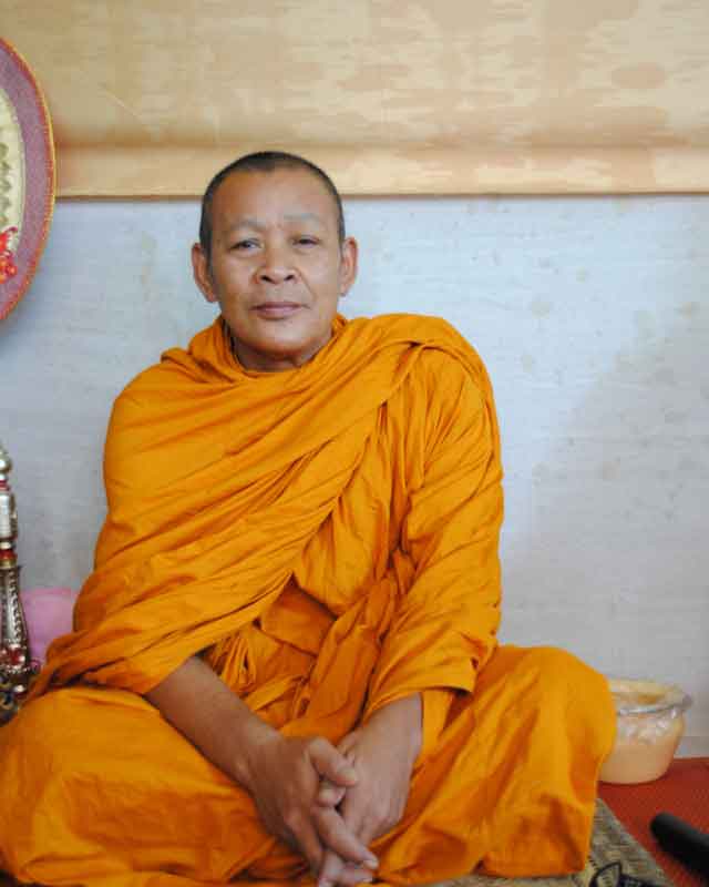 เอามาให้ชม งานทำบุญร้าน พระเครื่องโอ๋วารินครับ