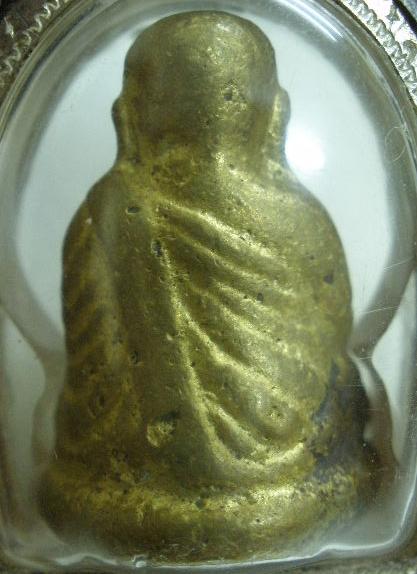 รูปหล่อหลวงพ่อเงิน แท้หรือปล่าวครับ วัดไหนออกครับ