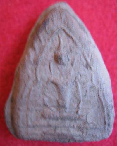 พระเนื้อดินเผาแท้ใหมครับเรียกพระอะใรราคาเท่าใหร่ครับ