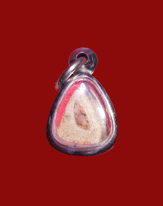 สอบถามพระปิดตาหลังข้าวสารครับ