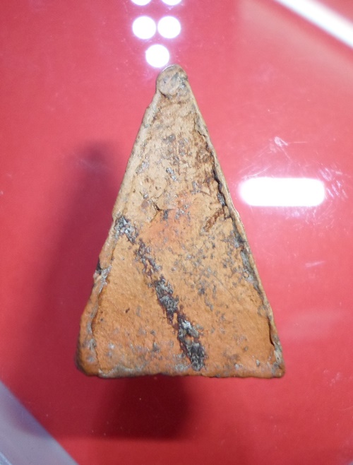 สอบถามพระเนื้อดินครับ