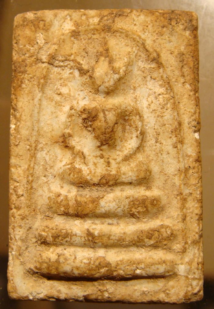 ผมมีสมเด็จบางขุนพรหมพิมพือกครุฑแต่ไม่รู้ว่าดีหรือเปล่า