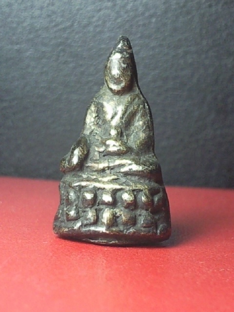 ขออนุญาตสอบถามพระชัยวัฒน์ 