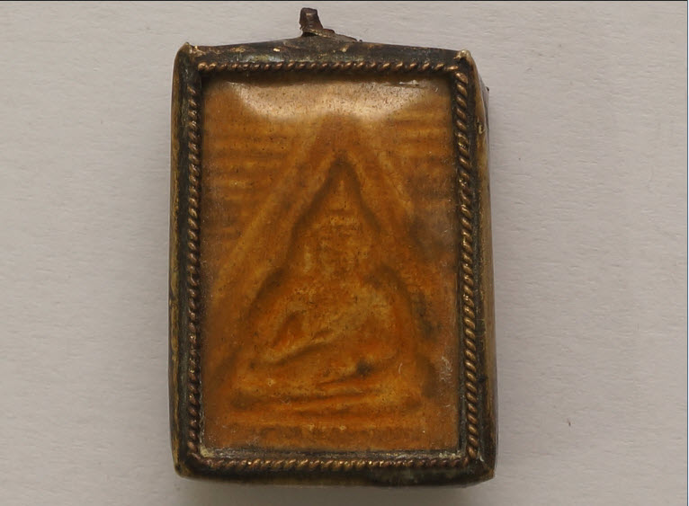 สอบถามพระของขวัญ วัดปากน้ำ องค์นี่้หน่อยครับ 