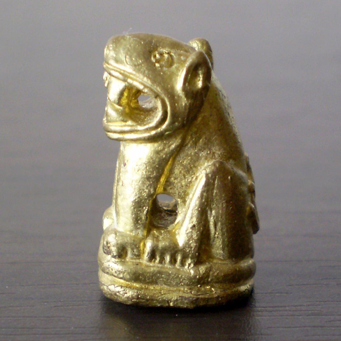 เสือท่าสมอหลวงพ่อเกาะครับ 