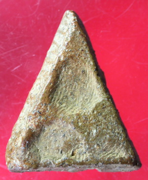 พระนางพญากรุโรงทอ น่าจะใช่มั้ยครับขอความคิดเห็นหน่อยครับ