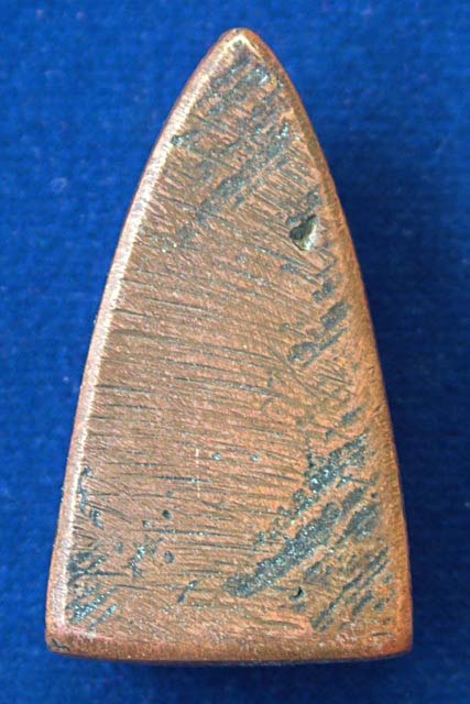 หลวงปู่ทวดหลังเตารีดปี05หน้าอาปาเช่(แข้งขีด)นิยม