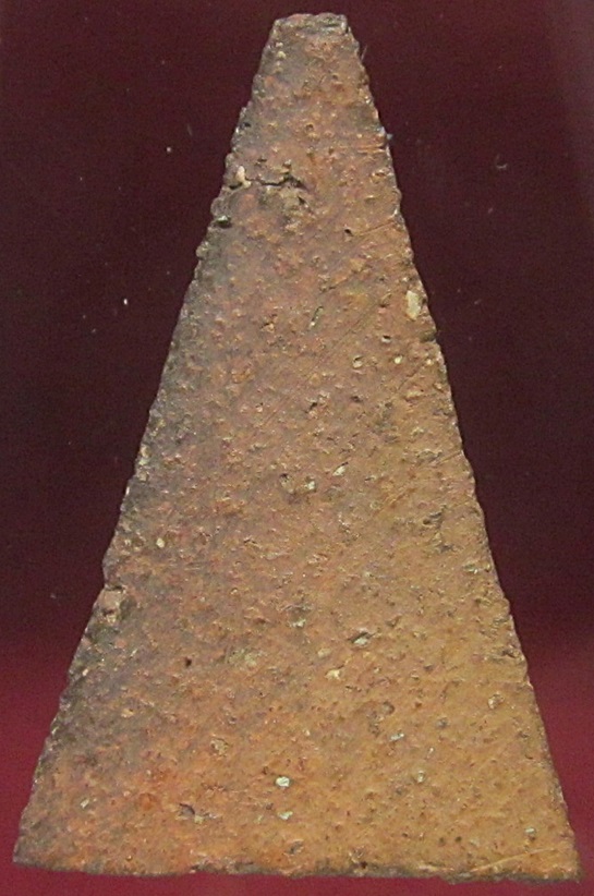 พระนางพญา เนื้อดิน