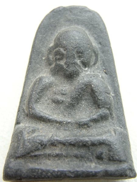 อยากทราบชื่อพระมากครับ