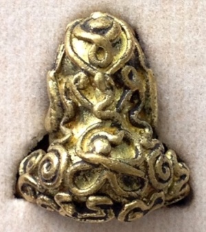 สอบถามผู้รู้ครับ ว่าใช้พระปิดตาหลวงพ่อทับวัดทอง ย้อนยุค พิมพ์ยันต์ยุ่ง แท้หรือไม่ แล้วสร้างปีไหนครับ