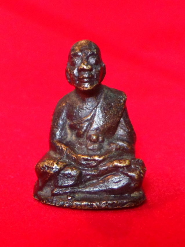 อีกองค์ครับไม่ทราบว่าที่ไหนครับ