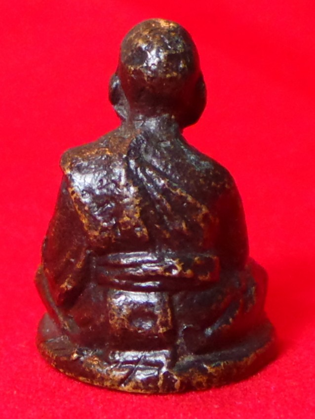 อีกองค์ครับไม่ทราบว่าที่ไหนครับ