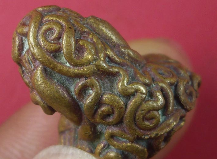 สอบถามพระปิดตาทองเหลืองเก่า (๑)    ที่ไหนครับ  ขอบคุณล่วงหน้าครับ