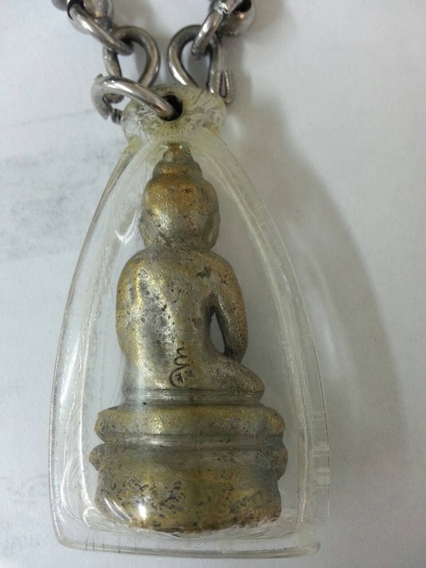 รบกวนพระกริ่งมีโค๊ต ออกวัดไหนใครสร้าง ขอบคุณมากครับ