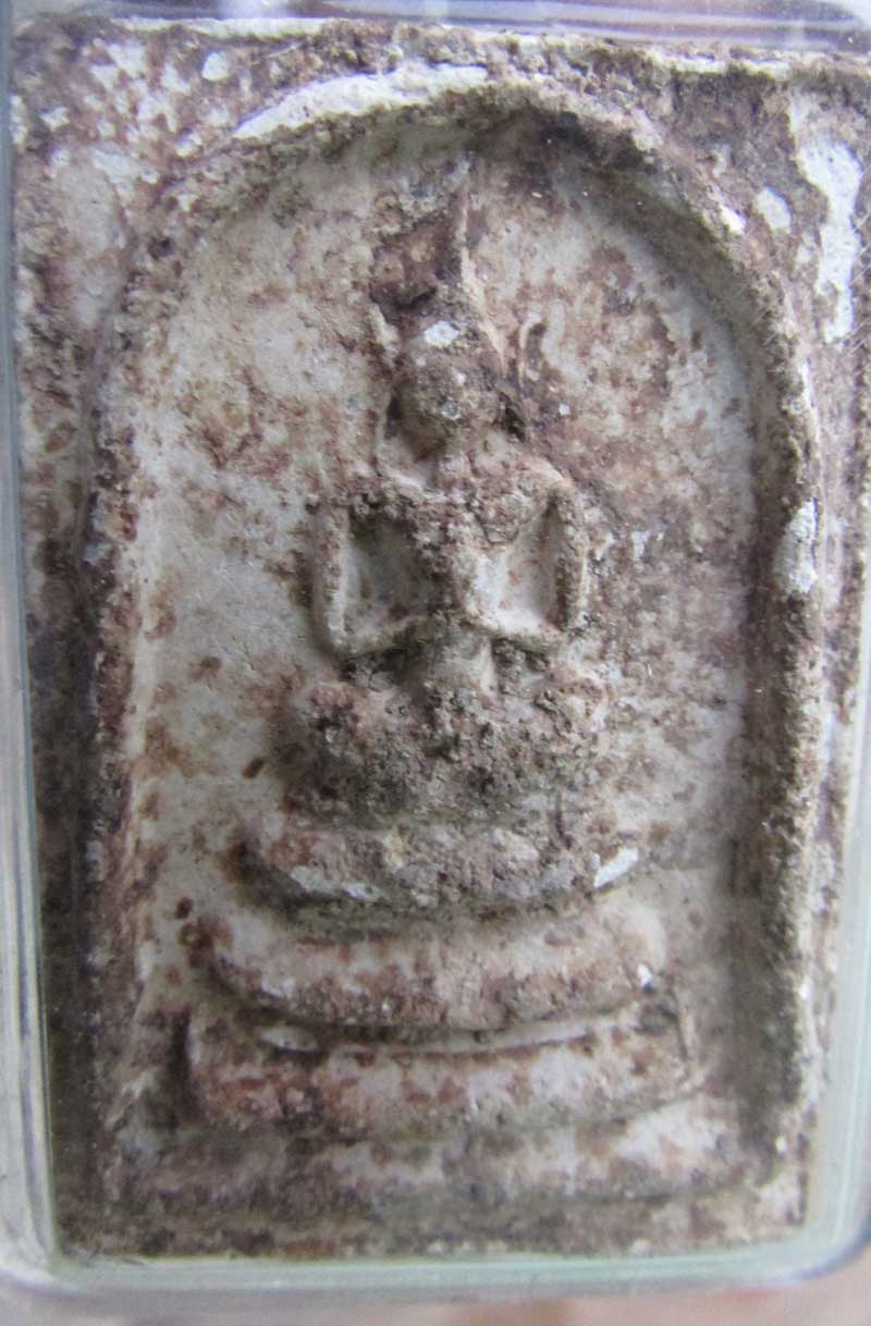 อยากทราบสมเด็จที่ไหนใครรู้บ้าง