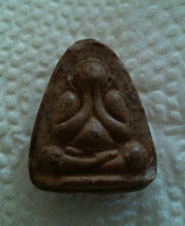 พระปิดตา ฐานรู