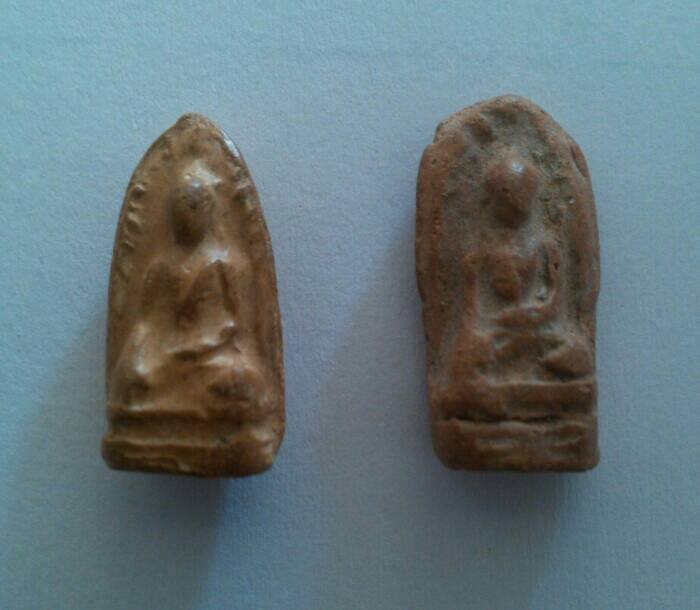 พนะรอด 2 องค์ครับ