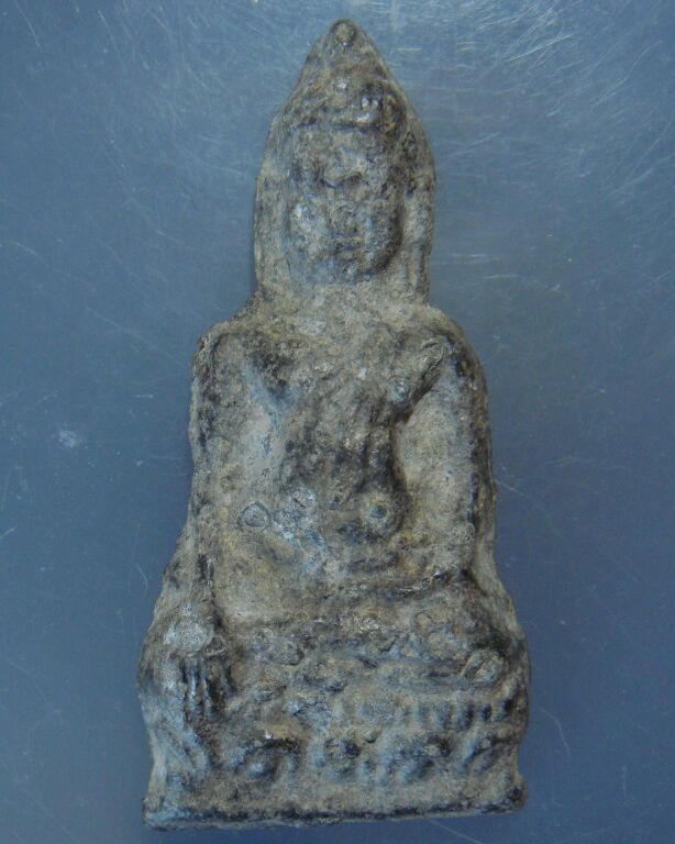รบกวนสอบถาม หูยาน หน้ายักษ์ กรุเก่า ลพบุรีครับ