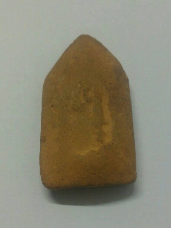 พระขุนแผนหลวงพ่อถิร วัดป้าเลไลย์ รบกวนดูให้หน่อยครับ