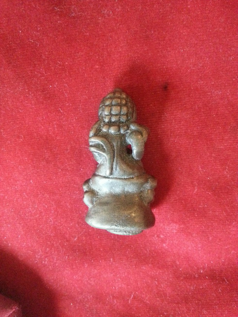 พระกริ่งเขมร ครับ