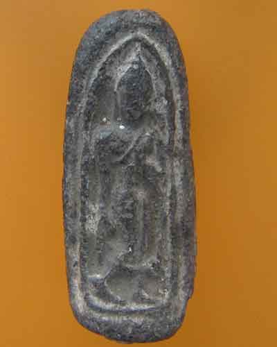 พระลีลาแท้ใหมครับ กรุใหน ราคาเล่นหากันเท่าใหร่ครับ