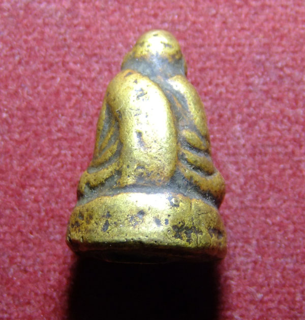 รบกวนสอบถามรูปหล่อครับ