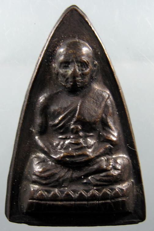 หลวงปู่ทวด รศ 200 ท ขีด