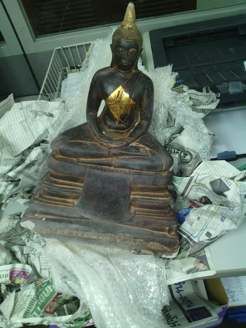 เตือนใจครับสำหรับการเช่าพระบูชาที่หนักและส่งผ่านไปรษณีย์และการpack ไม่ดี
