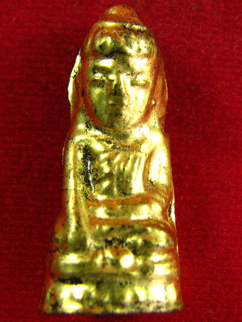 รบกวนด้วยครับ พระบัวเข็มวัดชนะสงครามครับ