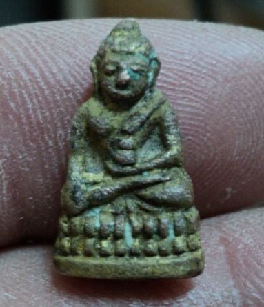 รบกวบท่านผู้รู้คับ