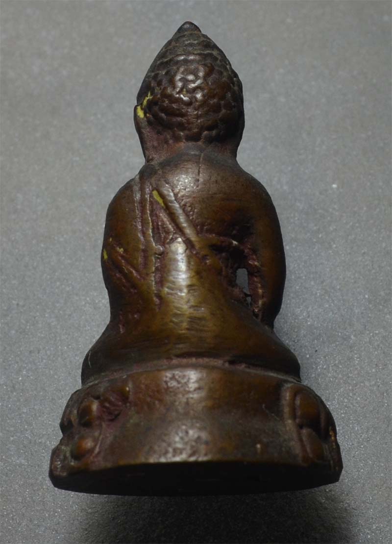 พระกริ่งครับ 